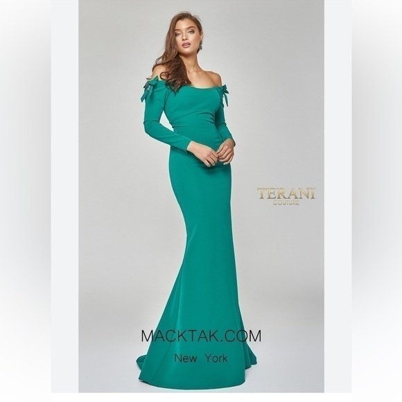 Terani Couture emerald green Off Shoulder High Scoop Neck Gown - Picture 1 of 11